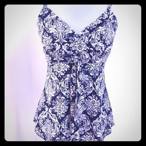 🎀 INC Blue/white top w/white beading, NWT